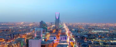 اختتام مؤتمر مكافحة التصحر في الرياض وتعهدات بأكثر من 12 مليار دولار لدعم استعادة حيوية الأراضي.