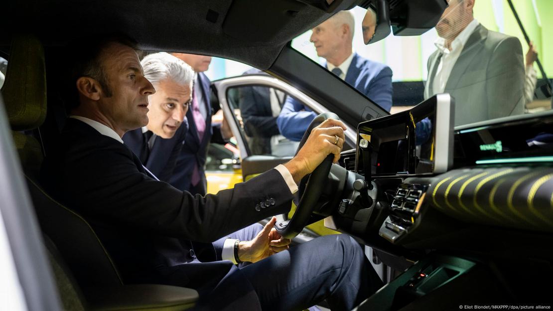 تواجه شركات صناعة السيارات الفرنسية منافسة شديدة من الشركات الصينية.