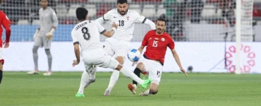 جانب من مباراة العراق واليمن في الجولة الأولى من خليجي 26 في الكويت.