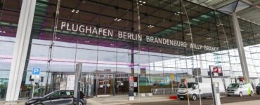 مطار برلين الدولي.