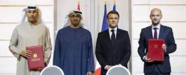 رئيس دولة الإمارات والرئيس الفرنسي